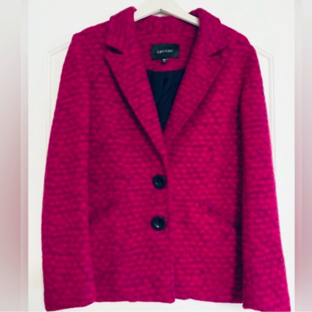 Karen Kane 74% wool 2 button bright pink+purple warm blazer.Has 2 pockets.Size L